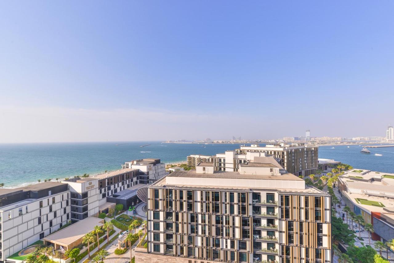 Posh 2 Bedroom Oceanfront Apt In The Heart Of Bluewaters Island Dubai Eksteriør billede