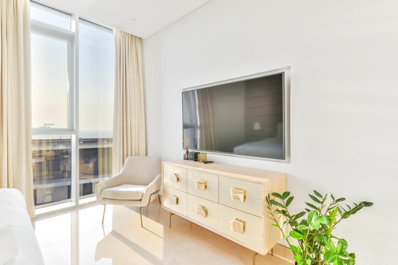 Posh 2 Bedroom Oceanfront Apt In The Heart Of Bluewaters Island Dubai Eksteriør billede