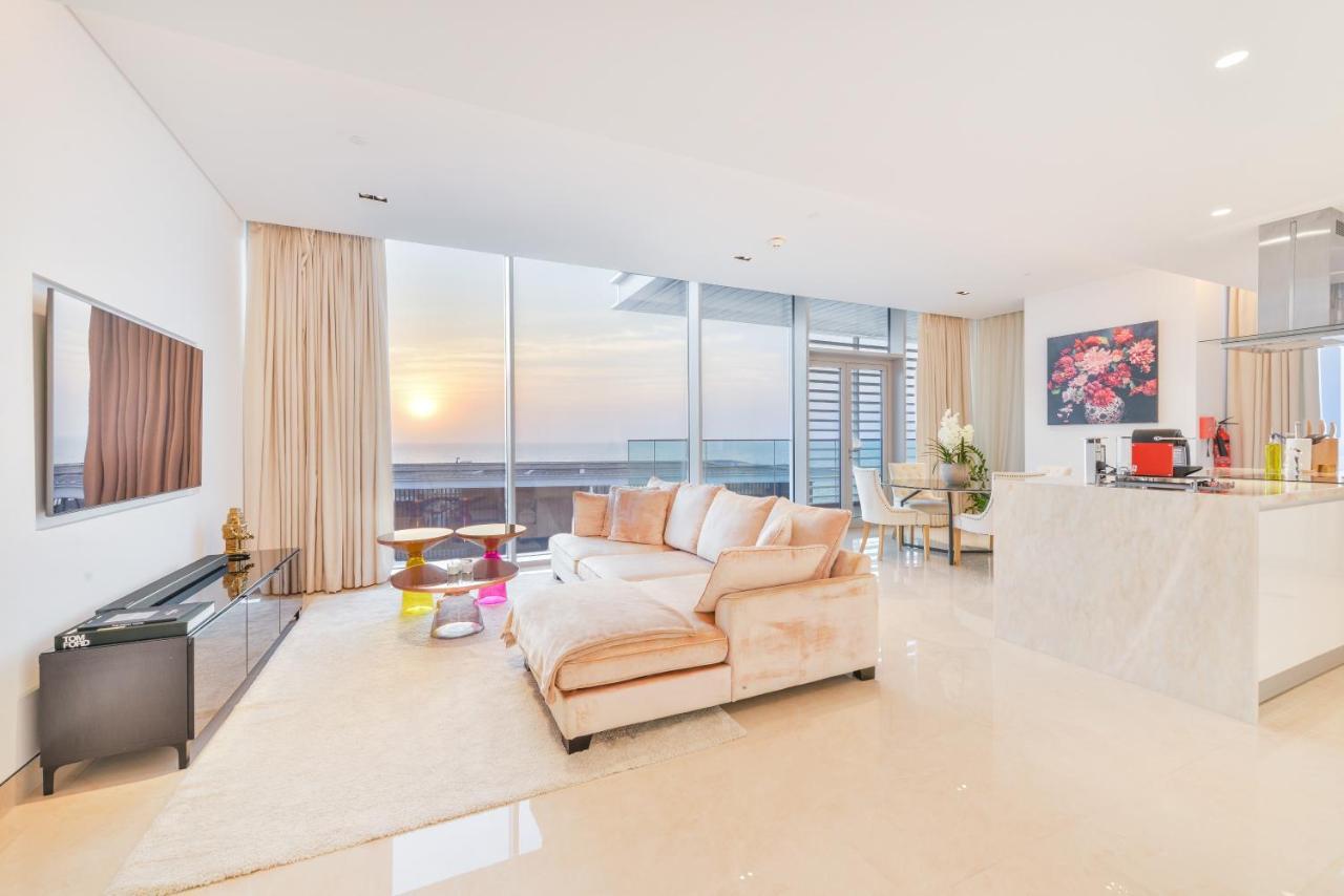 Posh 2 Bedroom Oceanfront Apt In The Heart Of Bluewaters Island Dubai Eksteriør billede